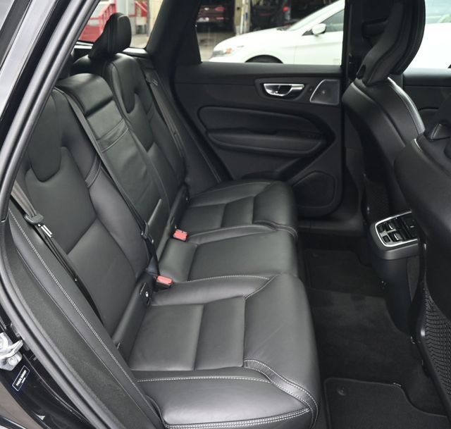 2022 Volvo XC60 B6 AWD Inscription Advanced Pkg Climate Pkg - 22942303 - 18