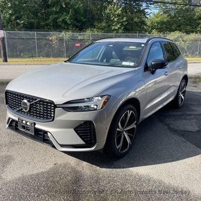 2022 Volvo XC60 Recharge - YV4H60DM5N1042029