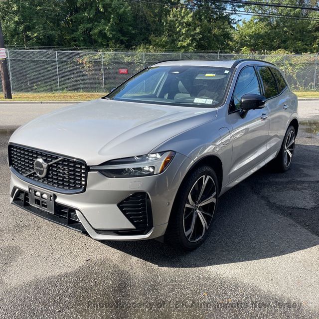 2022 Volvo XC60 Recharge T8 eAWD PHEV R-Design Extended Range,ADVANCED PACKAGE - 22922688 - 0