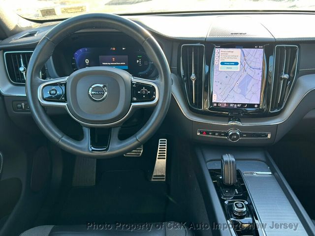 2022 Volvo XC60 Recharge T8 eAWD PHEV R-Design Extended Range,ADVANCED PACKAGE - 22922688 - 35