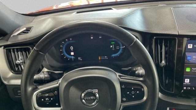 2022 Volvo XC60 Recharge Plug-In Hybrid R-Design - 22986258 - 14