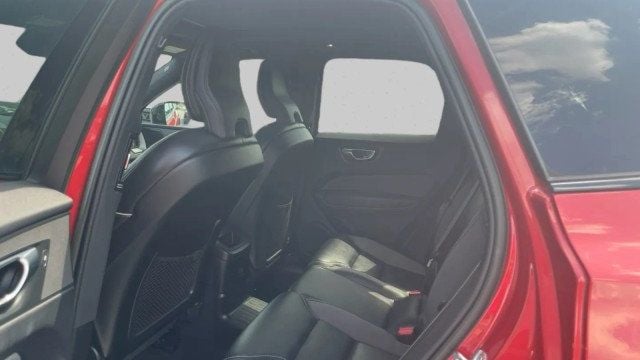 2022 Volvo XC60 Recharge Plug-In Hybrid R-Design - 23046452 - 16