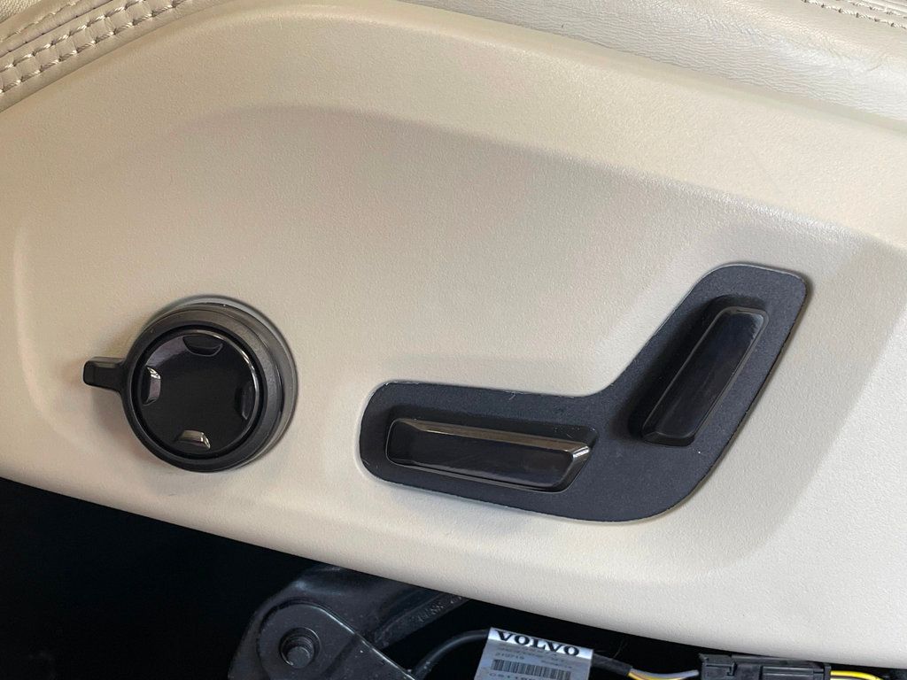 2022 Volvo XC60 Recharge Plug-In Hybrid T8 eAWD PHEV Inscription - 23002977 - 12