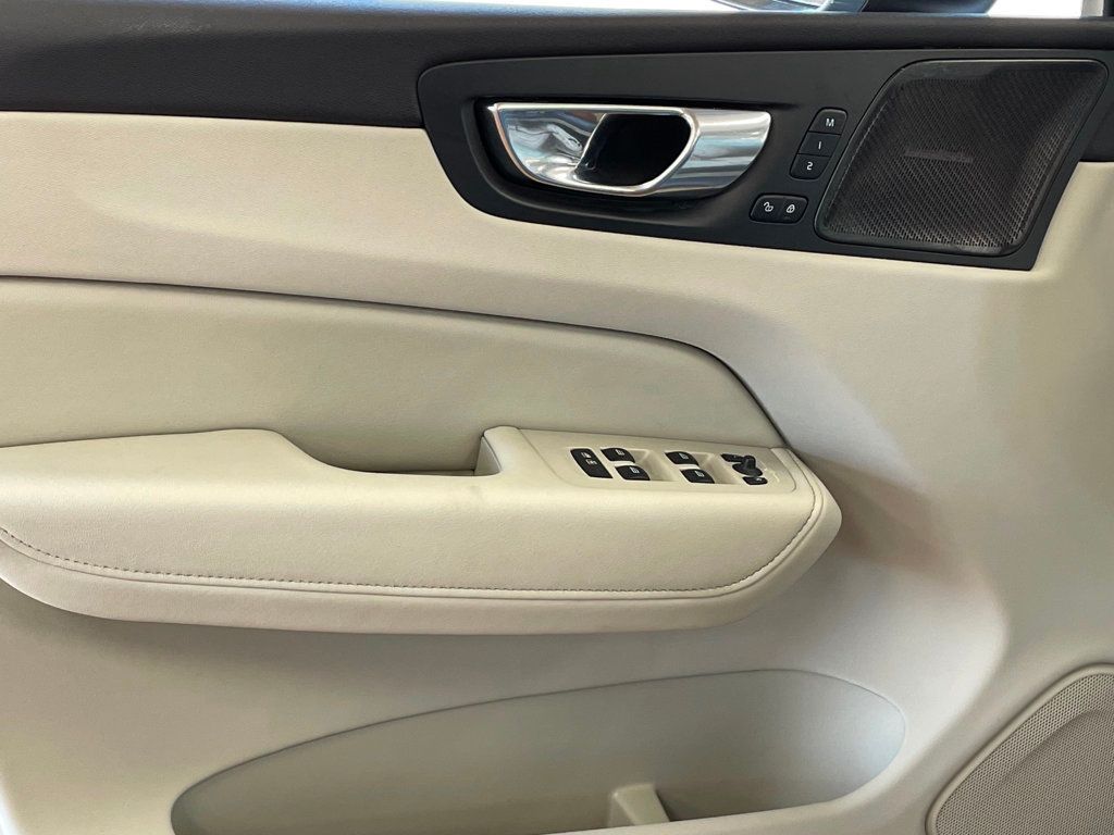 2022 Volvo XC60 Recharge Plug-In Hybrid T8 eAWD PHEV Inscription - 23002977 - 14