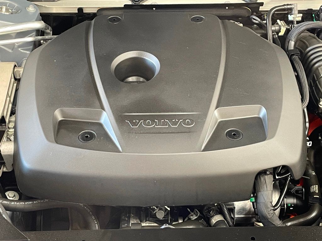 2022 Volvo XC60 Recharge Plug-In Hybrid T8 eAWD PHEV Inscription - 23002977 - 41