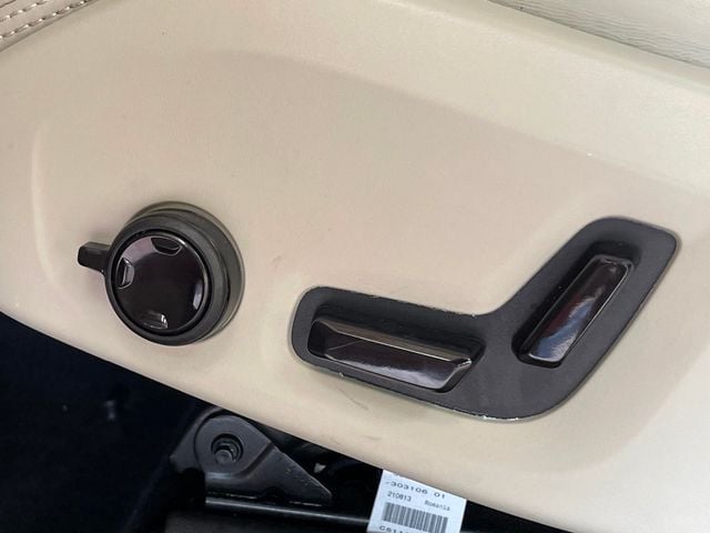 2022 Volvo XC60 Recharge Plug-In Hybrid T8 eAWD PHEV Inscription - 23024835 - 11