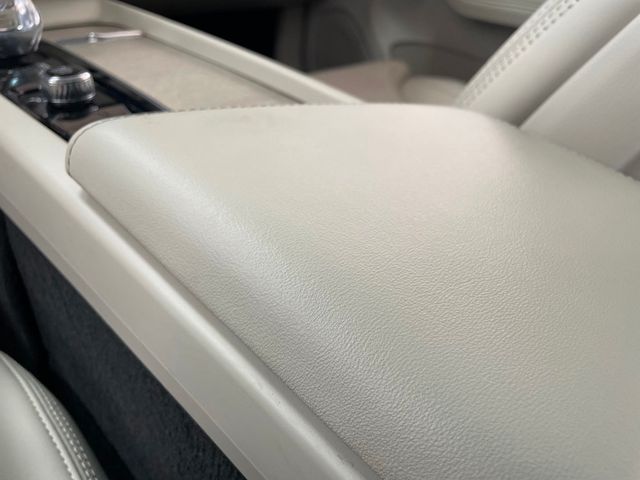 2022 Volvo XC60 Recharge Plug-In Hybrid T8 eAWD PHEV Inscription - 23024835 - 34