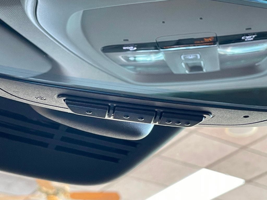 2022 Volvo XC60 Recharge Plug-In Hybrid T8 eAWD PHEV Inscription - 23024835 - 37