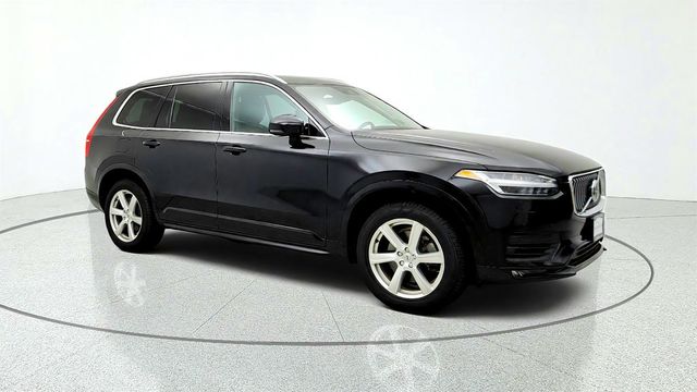2022 Volvo XC90 T5 AWD Momentum 7P w/ Climate Package - 23072875 - 2