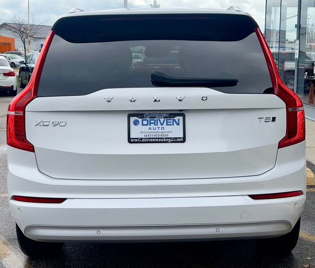 2022 Volvo XC90 T5 MOMENTUM - 22670561 - 3