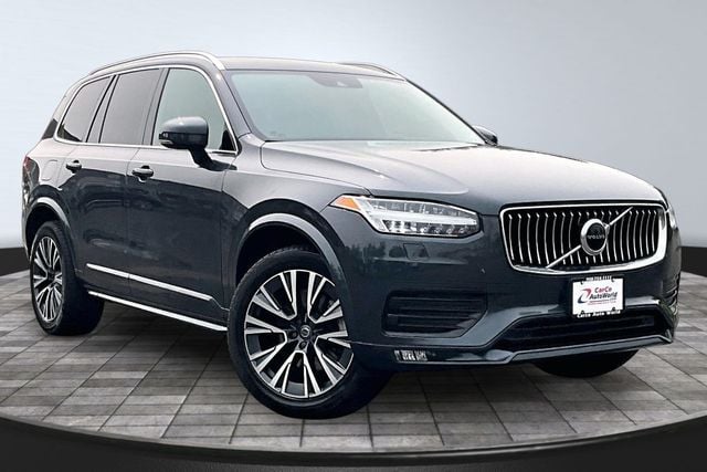 2022 Volvo XC90 T5 Momentum 7 Passenger - 23050714 - 2
