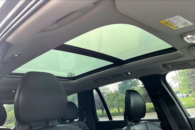 2022 Volvo XC90 T5 Momentum 7 Passenger - 23050714 - 34