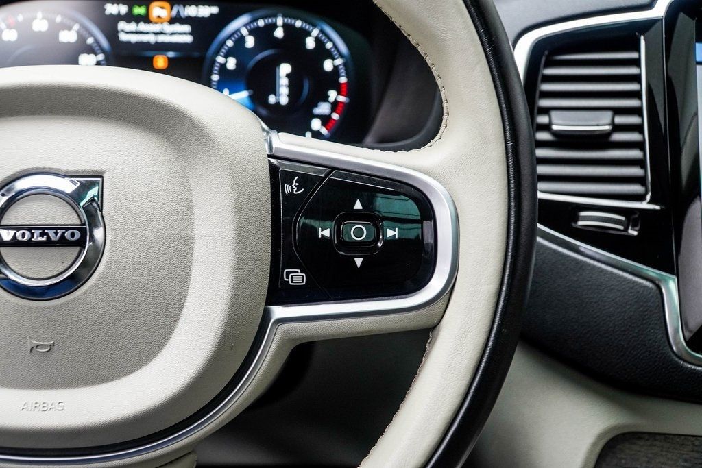 2022 Volvo XC90 T6 AWD Inscription photo 23