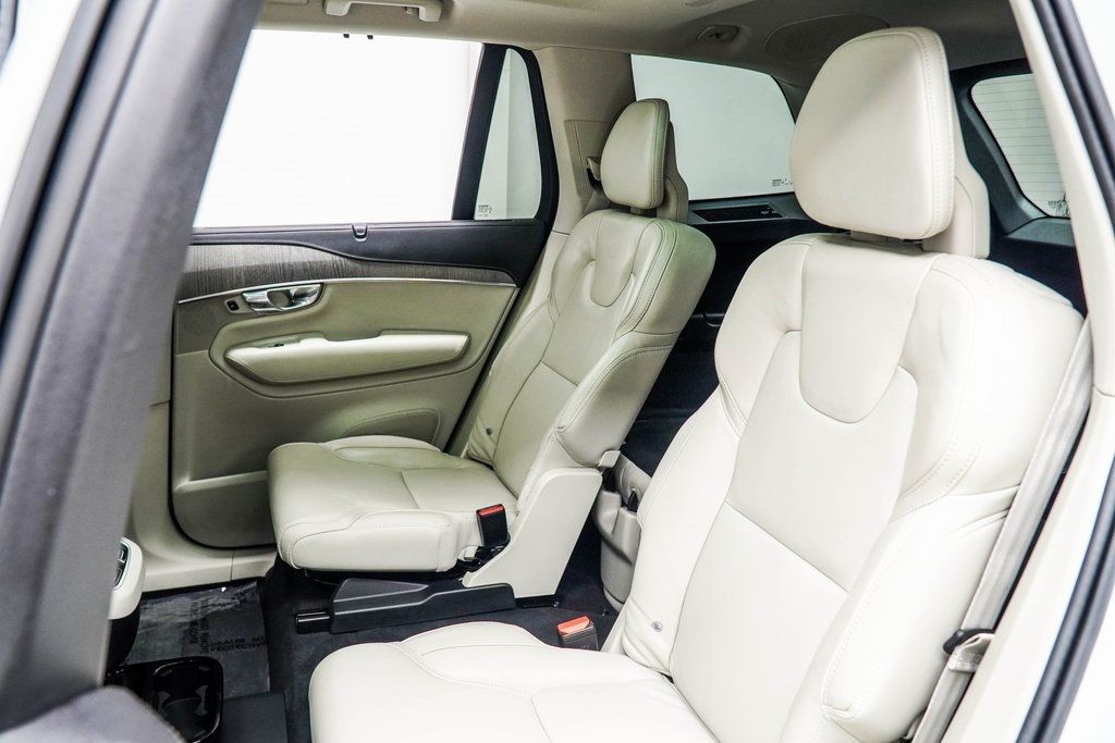 2022 Volvo XC90 T6 AWD Inscription photo 33