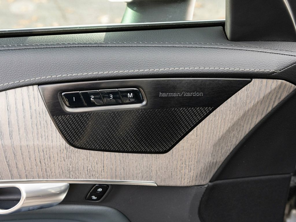 2022 Volvo XC90 T6 AWD Inscription, Climate Package, Advanced Package - 22960956 - 22