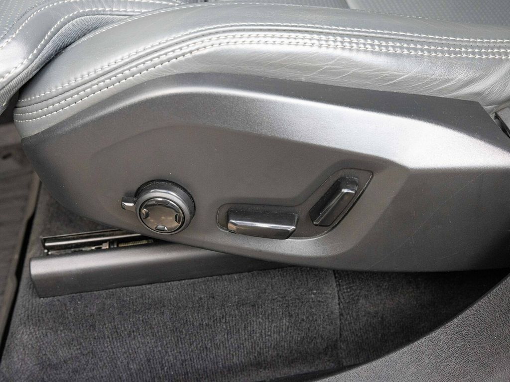 2022 Volvo XC90 T6 AWD Inscription, Climate Package, Advanced Package - 22960956 - 28