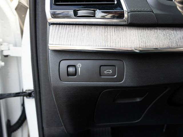 2022 Volvo XC90 T6 AWD Inscription, Climate Package, Advanced Package - 22960956 - 30