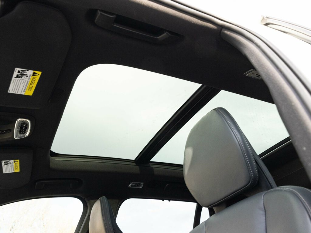 2022 Volvo XC90 T6 AWD Inscription, Climate Package, Advanced Package - 22960956 - 44