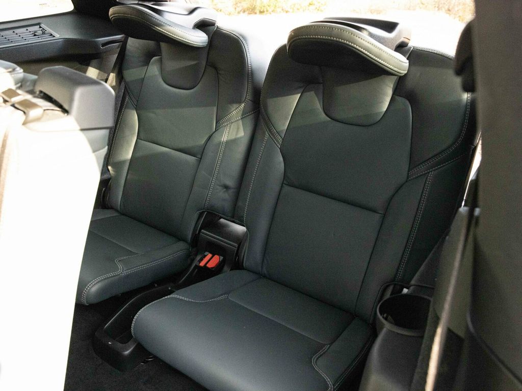 2022 Volvo XC90 T6 AWD Inscription, Climate Package, Advanced Package - 22960956 - 53