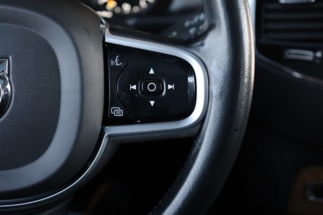 2022 Volvo XC90 T6 AWD Momentum 7P - 22947474 - 28