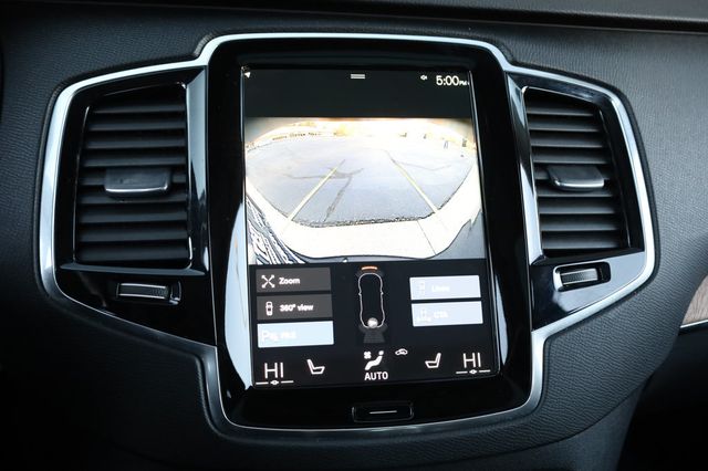2022 Volvo XC90 T6 AWD Momentum 7P - 22947474 - 32