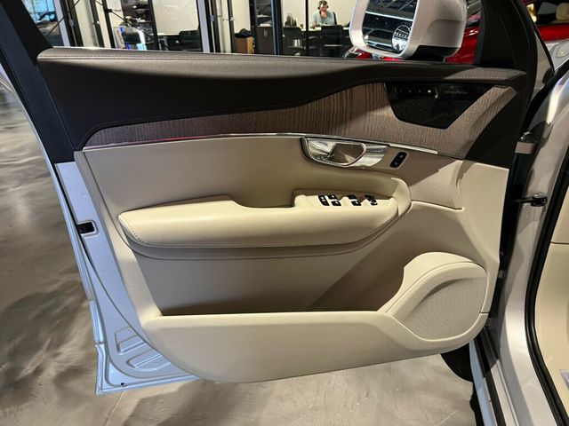2022 Volvo XC90 T6/Inscription/AdvancedPkg/PanoRoof/Htd&CldSeats/HeadsUpDisplay - 22953141 - 13
