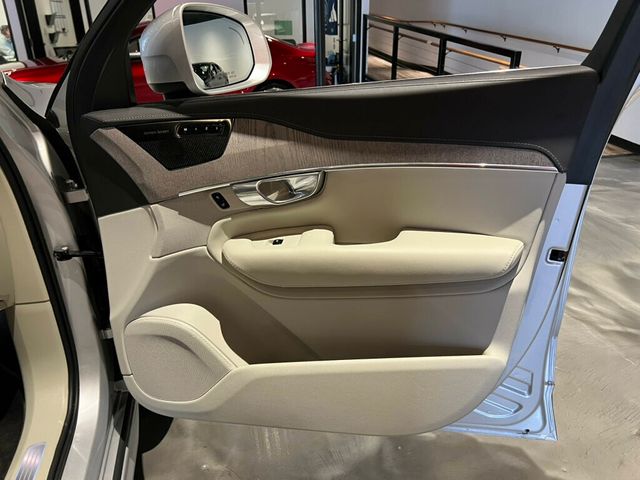 2022 Volvo XC90 T6/Inscription/AdvancedPkg/PanoRoof/Htd&CldSeats/HeadsUpDisplay - 22953141 - 31