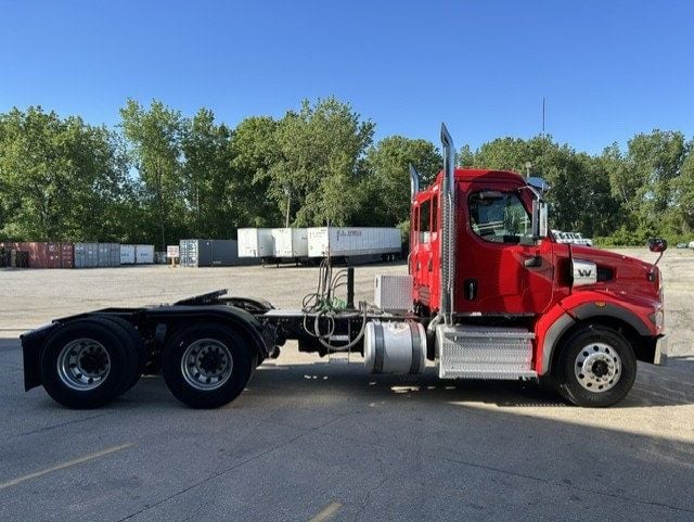 2022 Western Star 49X 2022 WESTERN STAR 49X DAY CAB - 23035615 - 3