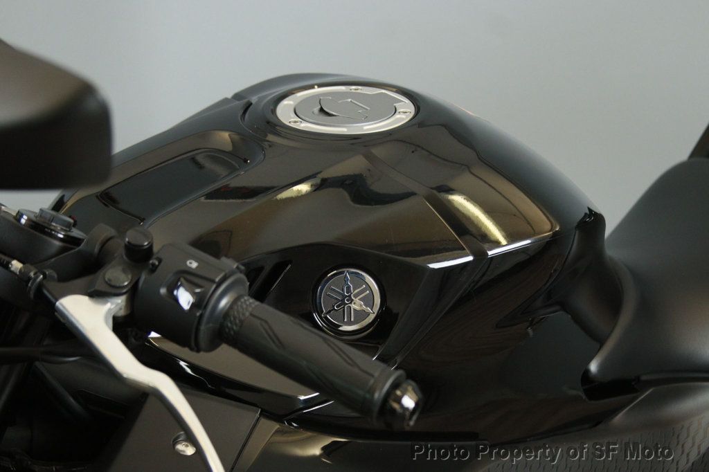 2022 Yamaha YZF-R3 ABS Only 717 Miles! - 22905359 - 13