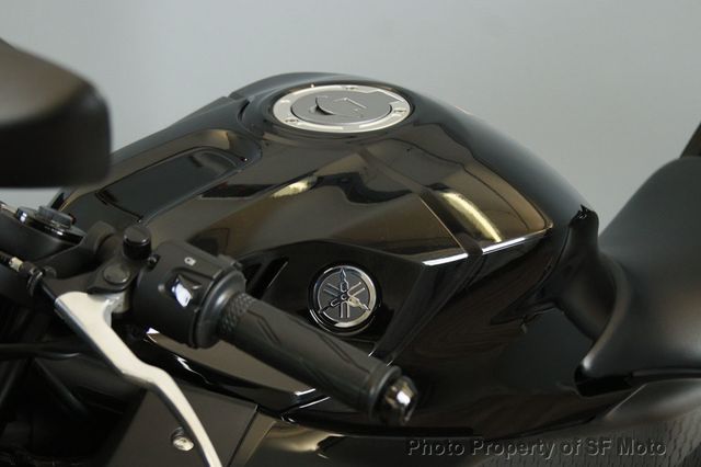 2022 Yamaha YZF-R3 ABS Only 717 Miles! - 22905359 - 13