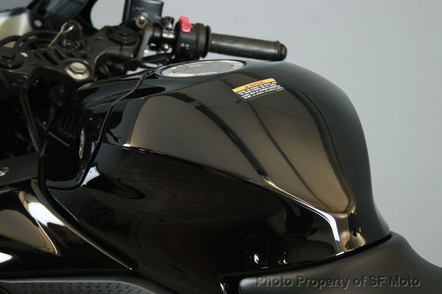 2022 Yamaha YZF-R3 ABS Only 717 Miles! - 22905359 - 17