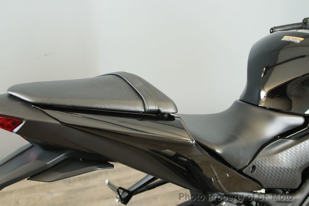 2022 Yamaha YZF-R3 ABS Only 717 Miles! - 22905359 - 28