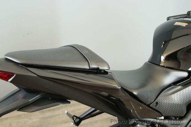 2022 Yamaha YZF-R3 ABS Only 717 Miles! - 22905359 - 28