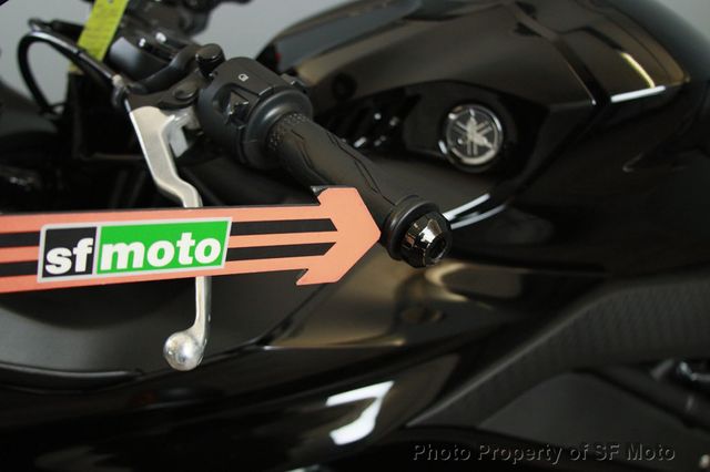 2022 Yamaha YZF-R3 ABS Only 717 Miles! - 22905359 - 40