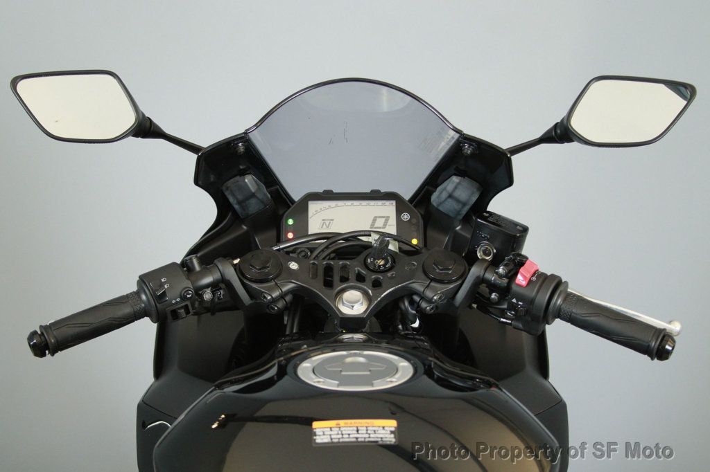 2022 Yamaha YZF-R3 ABS Only 717 Miles! - 22905359 - 8