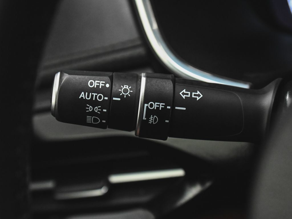 Acura MDX photo 32