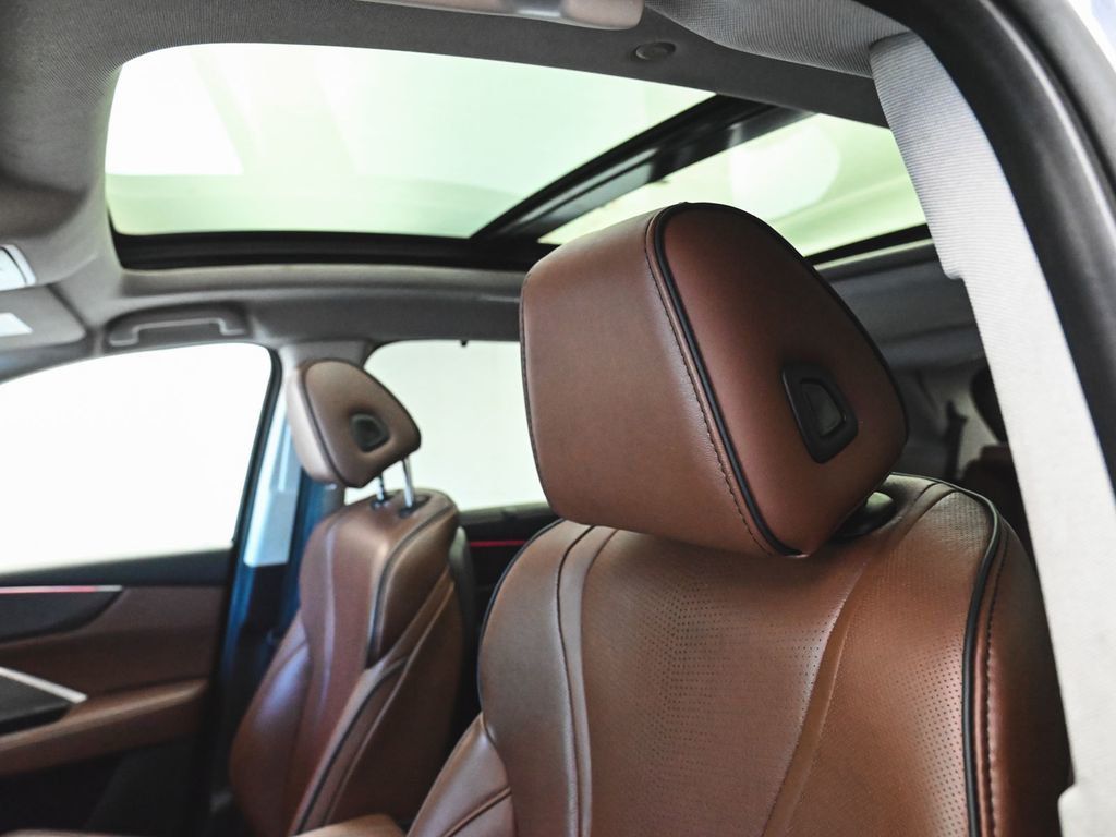 Acura MDX photo 42