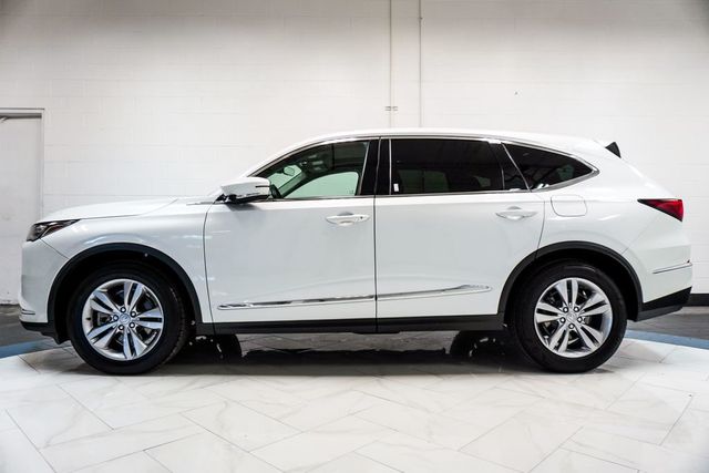 2023 Acura MDX FWD w/Technology Package - 23062830 - 32