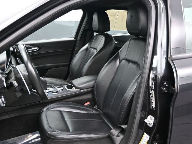 2023 Alfa Romeo Giulia RWD - 22990394 - 10