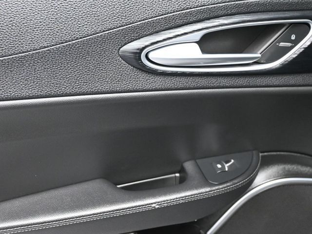 2023 Alfa Romeo Giulia RWD - 22990394 - 15