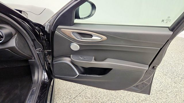 2023 Alfa Romeo Giulia Ti AWD - 23097211 - 26