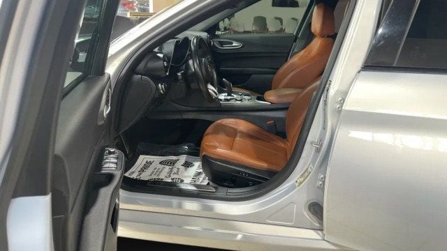 2023 Alfa Romeo Giulia Ti RWD - 22945831 - 9