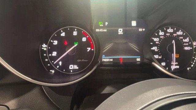 2023 Alfa Romeo Giulia Ti RWD - 22945831 - 15