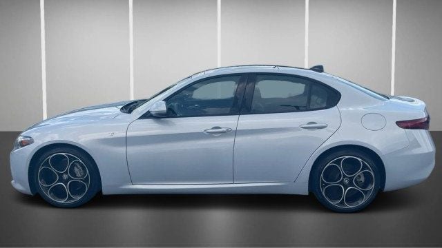 2023 Alfa Romeo Giulia Ti RWD - 23045369 - 11