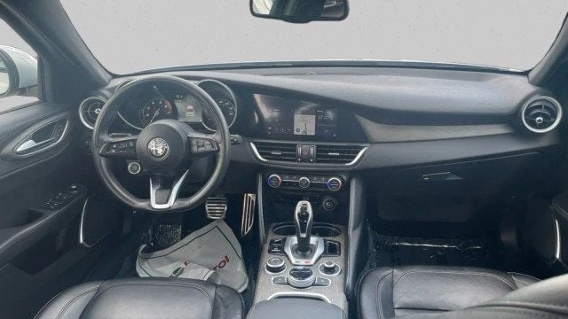2023 Alfa Romeo Giulia Ti RWD - 23045369 - 13