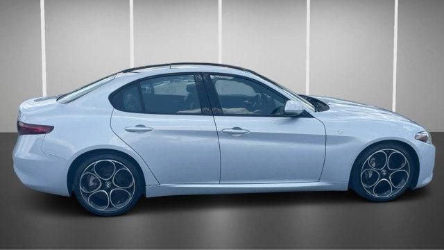 2023 Alfa Romeo Giulia Ti RWD - 23045369 - 2