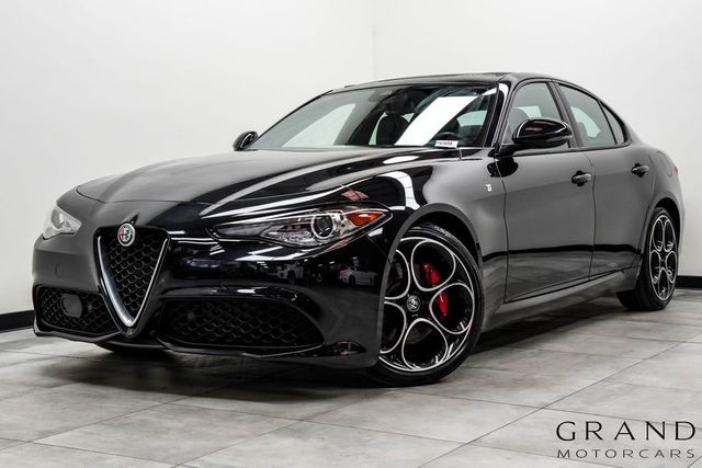 2023 Alfa Romeo Giulia Ti RWD - 22994870 - 0