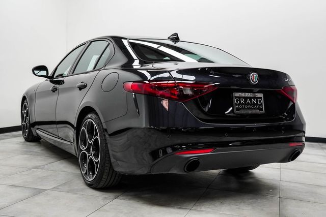 2023 Alfa Romeo Giulia Ti RWD - 22994870 - 10
