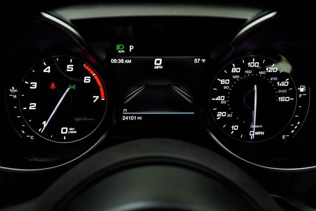 2023 Alfa Romeo Giulia Ti RWD - 22994870 - 34