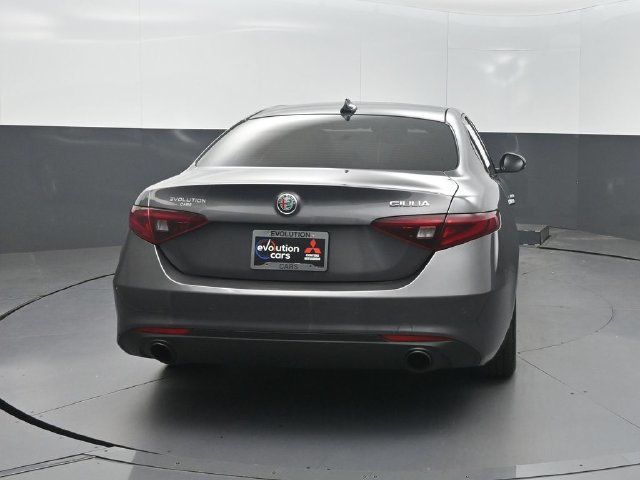 2023 Alfa Romeo Giulia Ti RWD - 23080085 - 29